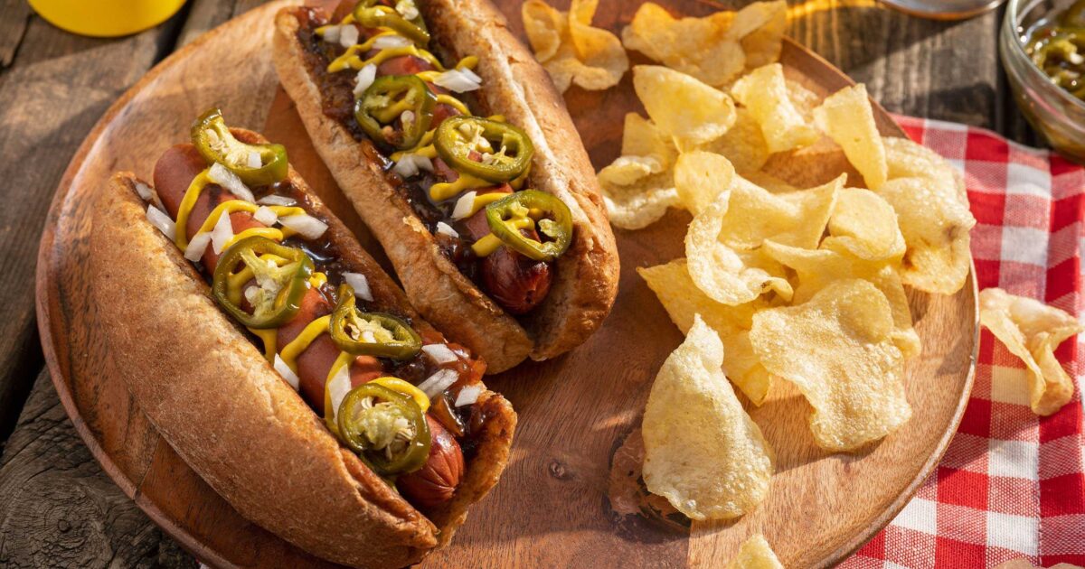 Bacon Jam Hot Dogs | Aunt Millie's